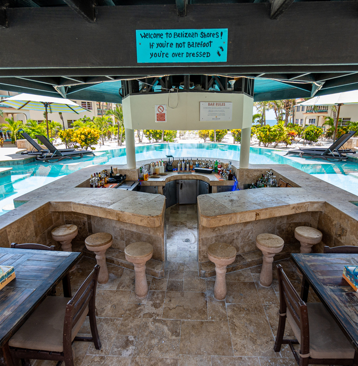 Dining on Ambergris Caye