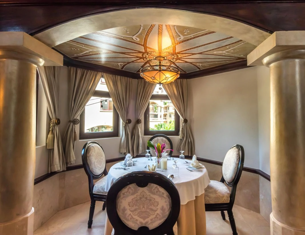 Dining on Ambergris Caye